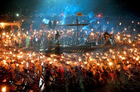 vikings-up-helly-aa-festival